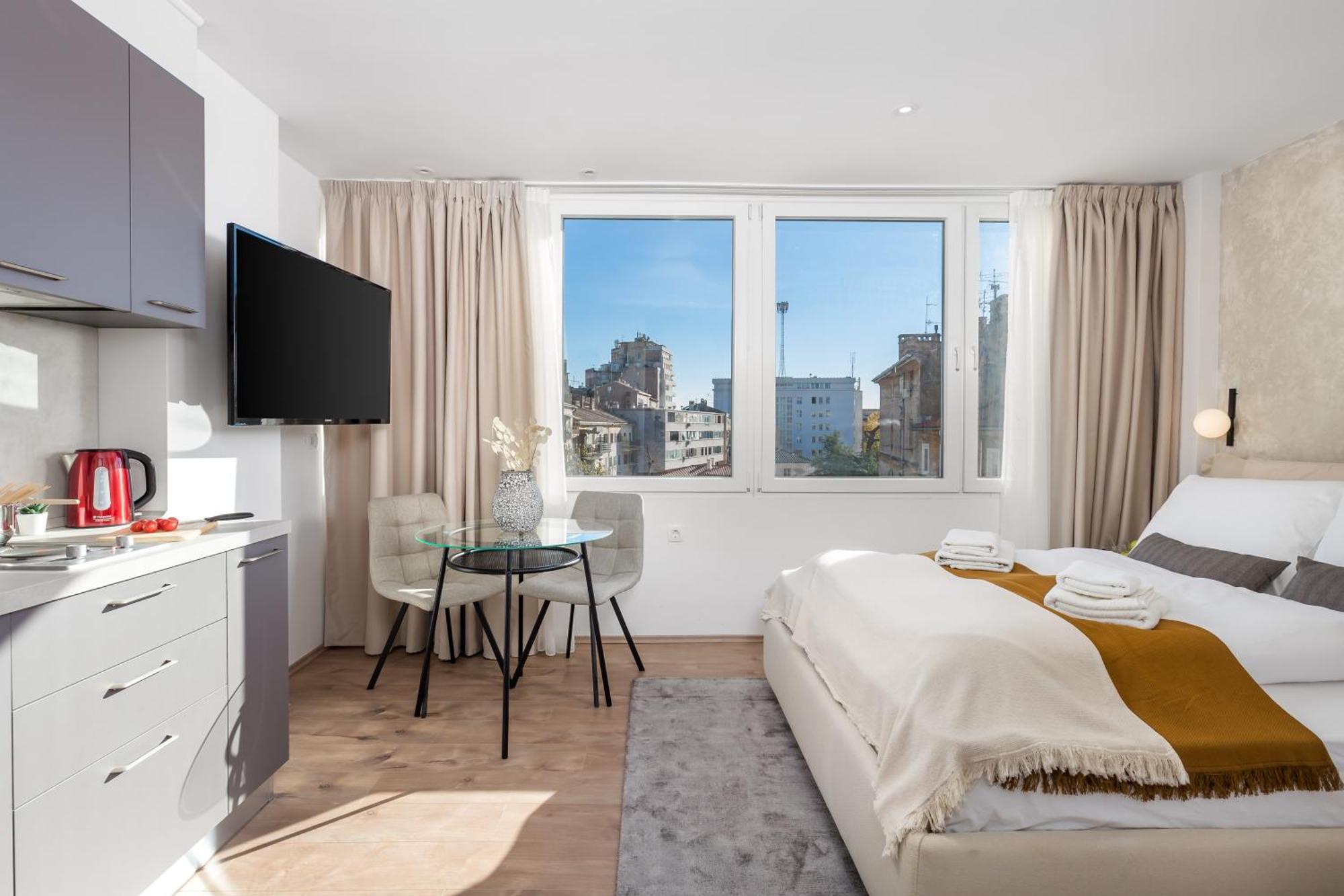 Molo Longo - Central Apartments & Rooms Риека Экстерьер фото