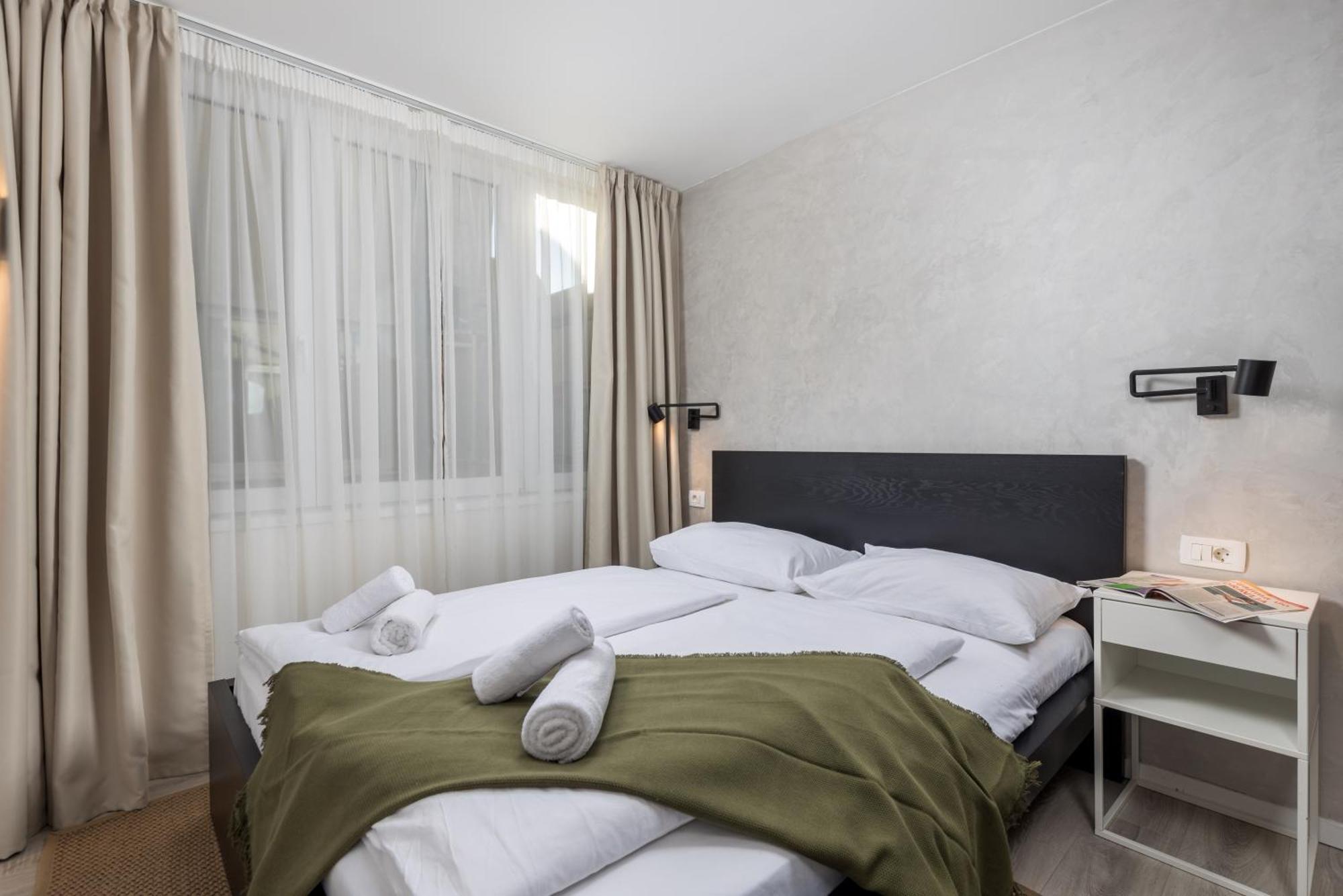 Molo Longo - Central Apartments & Rooms Риека Экстерьер фото