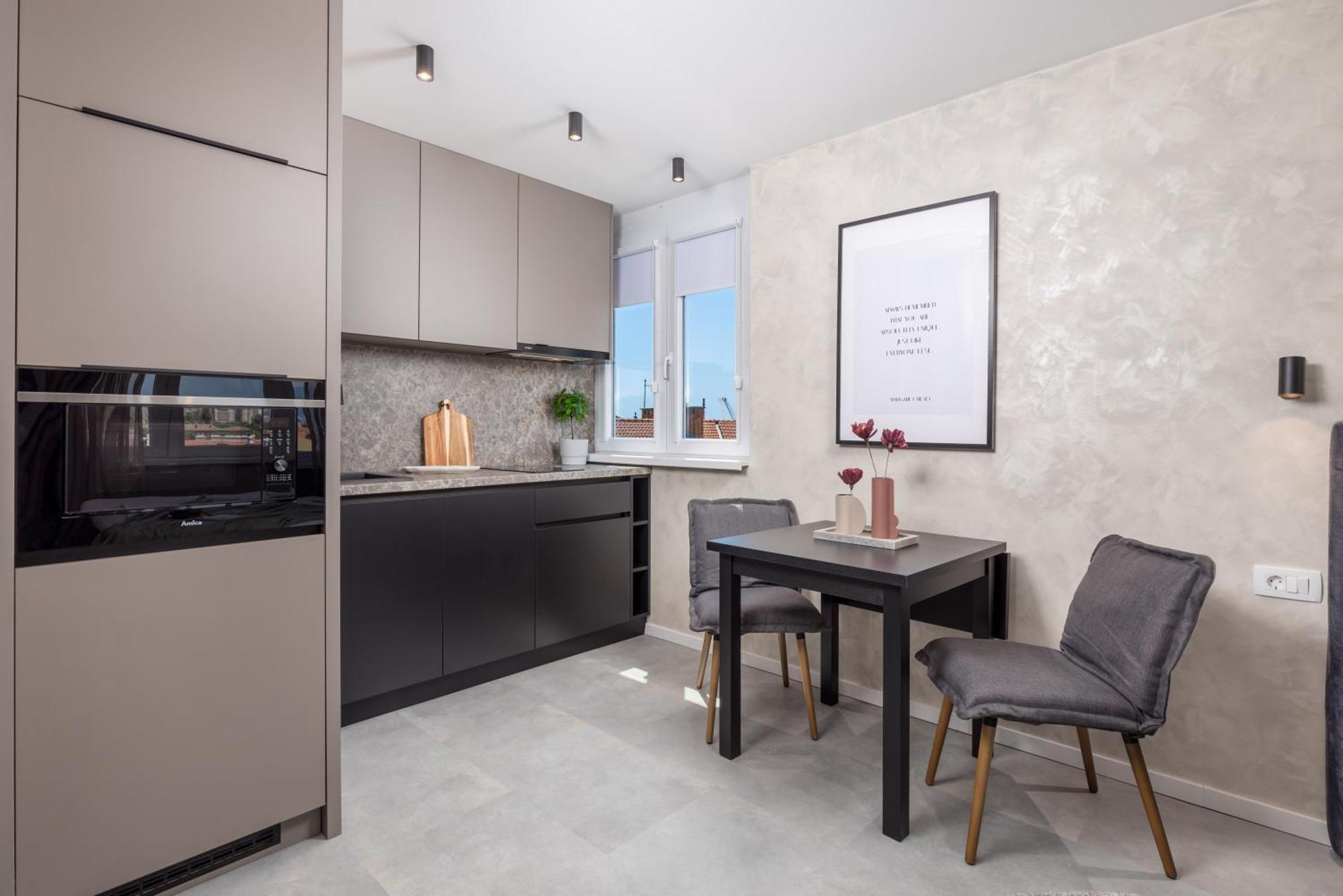 Molo Longo - Central Apartments & Rooms Риека Экстерьер фото